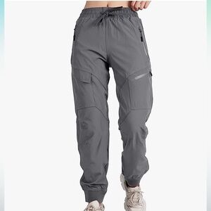 Amazon Singbring Women’s Grey Cargo Joggers Small